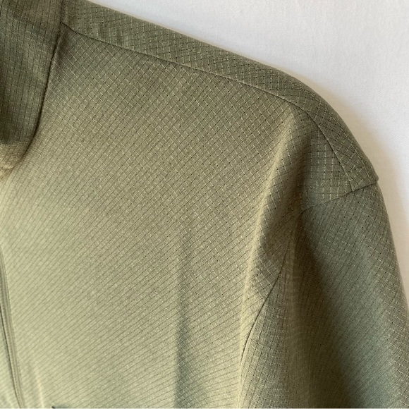 LULULEMON MENS WOVEN AIR HALF ZIP PULLOVER GREEN-Size M - Picture 6 of 6